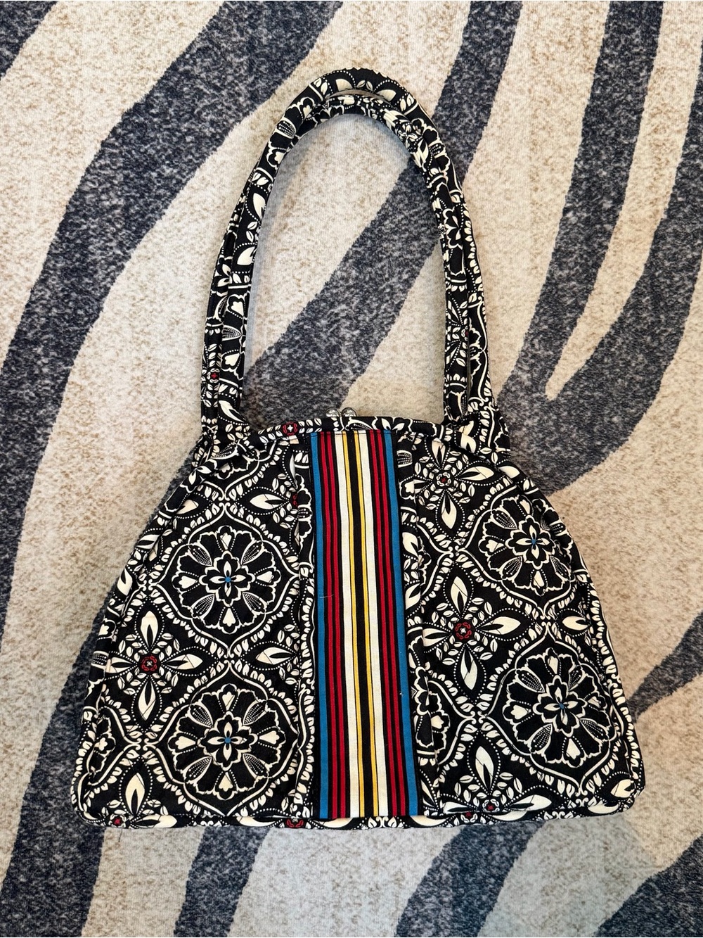 Vera Bradley Barcelona Kisslock Shoulder Bag NWOT